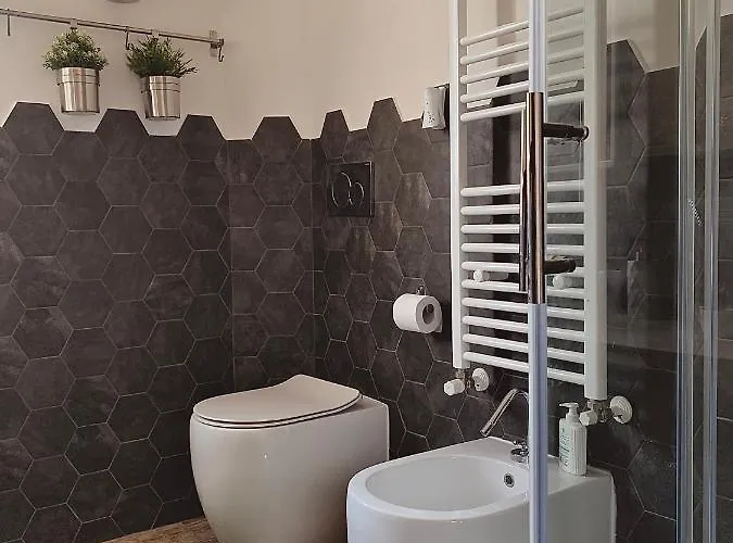 House Apartment *
