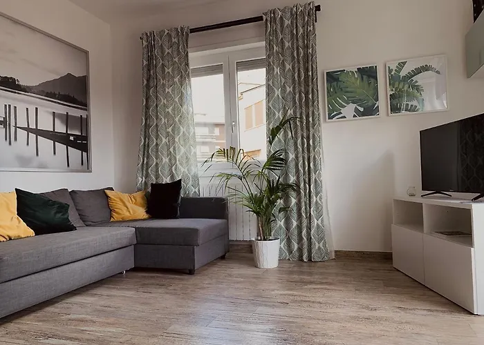 Apartment House *